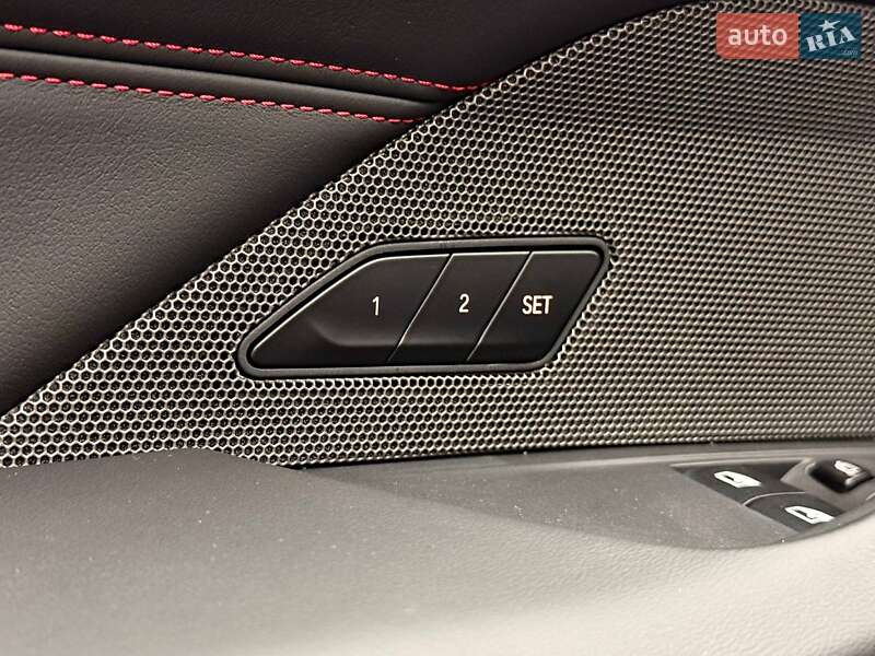 Купе BMW M4 2025 в Киеве фото 34 Купе BMW M4 2025 в Киеве