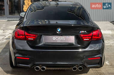Купе BMW M4 2015 в 