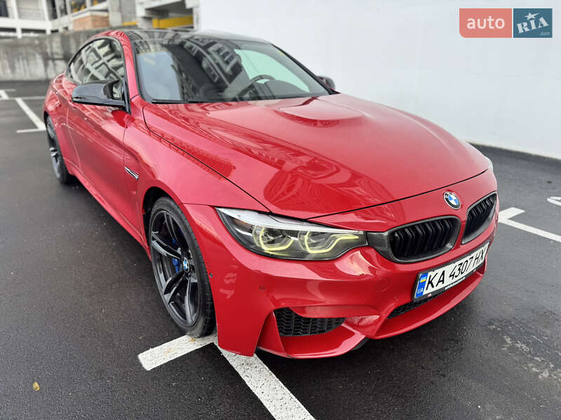 Купе BMW M4 2017 в Киеве