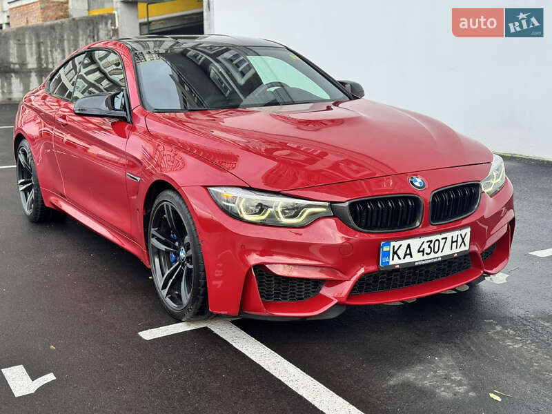 Купе BMW M4 2017 в Киеве