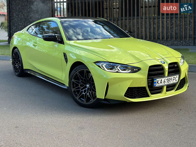 Купе BMW M4 2022 в Киеве