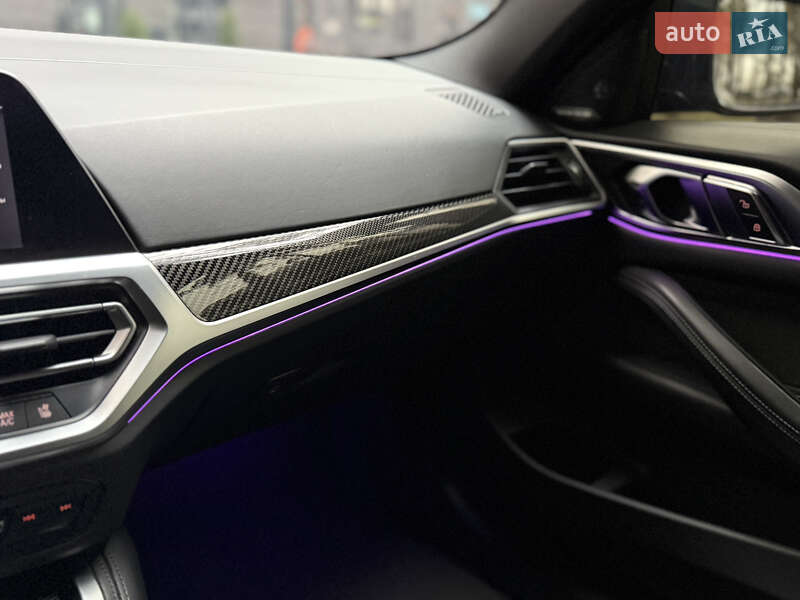 Купе BMW M4 2022 в Києві