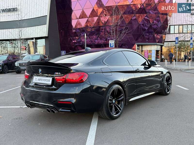 Купе BMW M4 2015 в Киеве фото 7 Купе BMW M4 2015 в Киеве