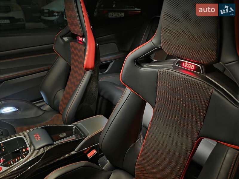 Купе BMW M4 2025 в Киеве фото 7 Купе BMW M4 2025 в Киеве