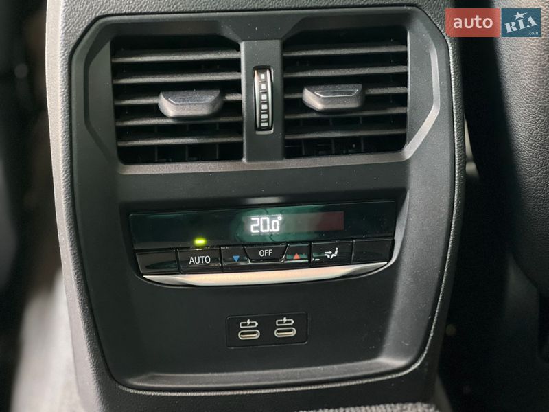 Купе BMW M4 2023 в Києві