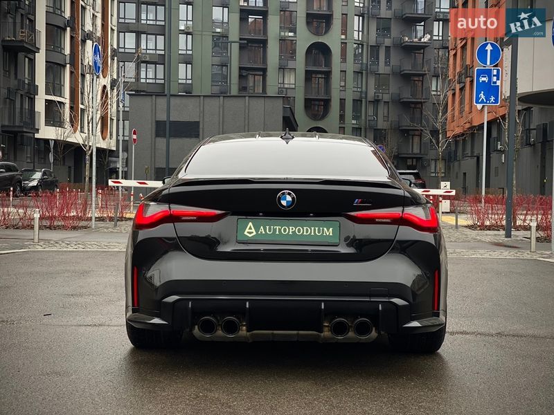 Купе BMW M4 2022 в Киеве