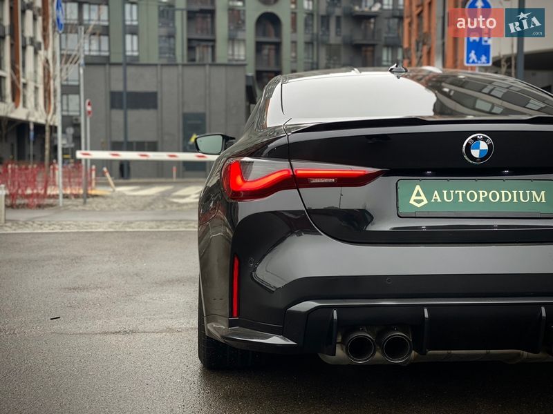 Купе BMW M4 2022 в Киеве