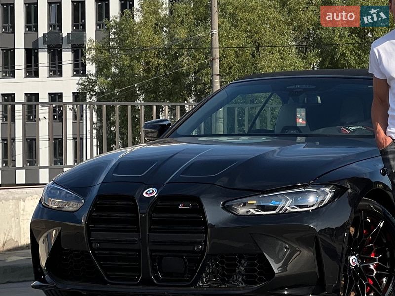Кабриолет BMW M4 2022 в Львове