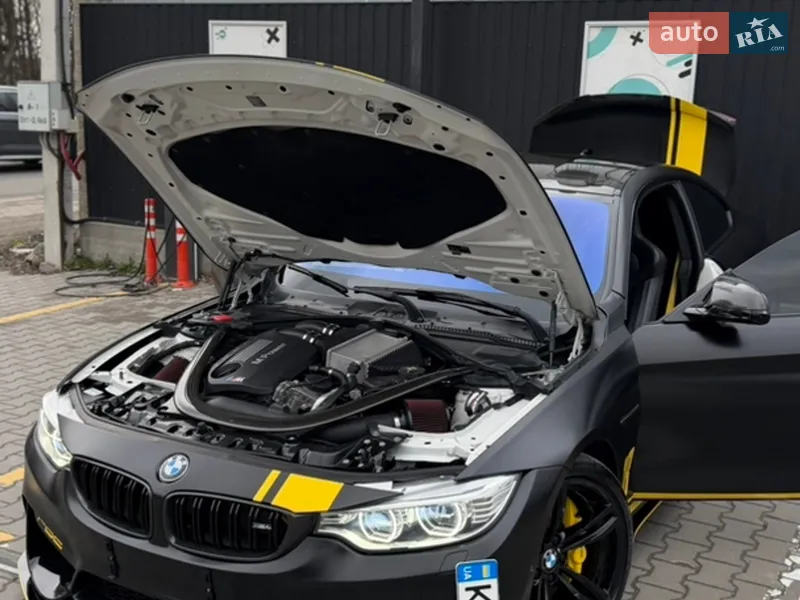 BMW M4