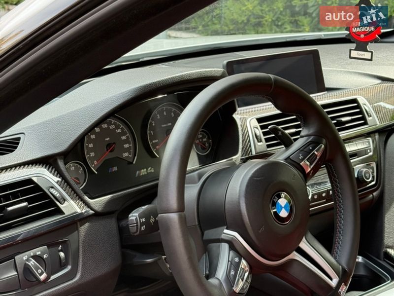 Кабриолет BMW M4 2015 в Ивано-Франковске