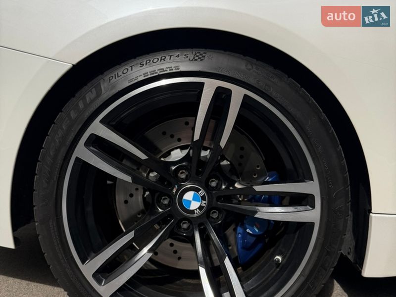 Кабриолет BMW M4 2015 в Ивано-Франковске
