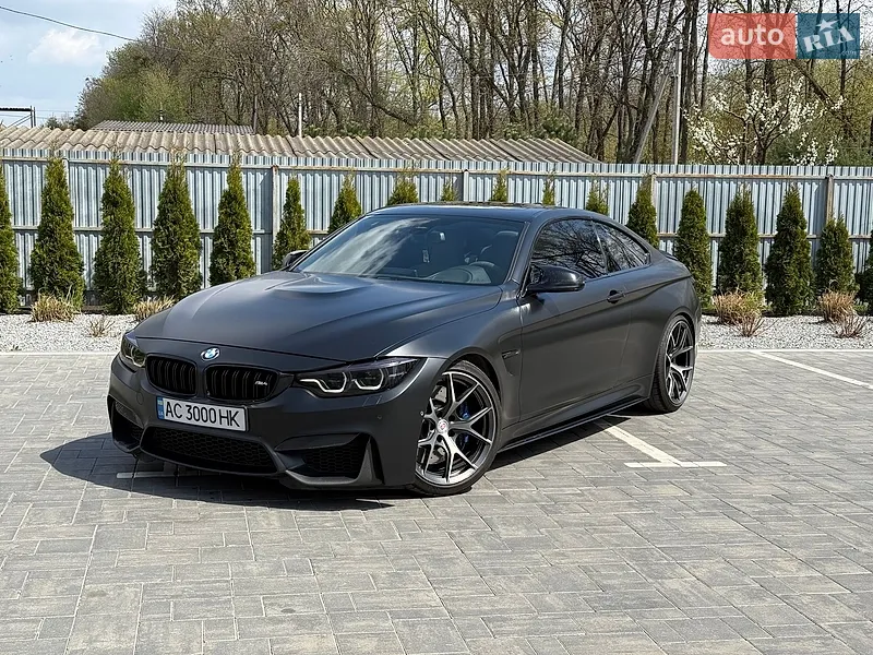 BMW M4 2014