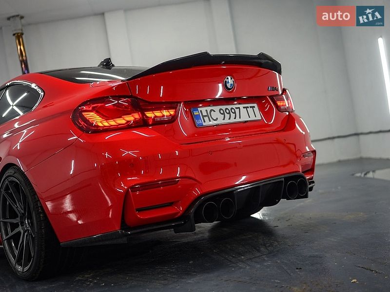 Купе BMW M4 2015 в Львове