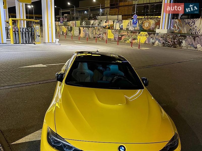 Купе BMW M4 2016 в Києві