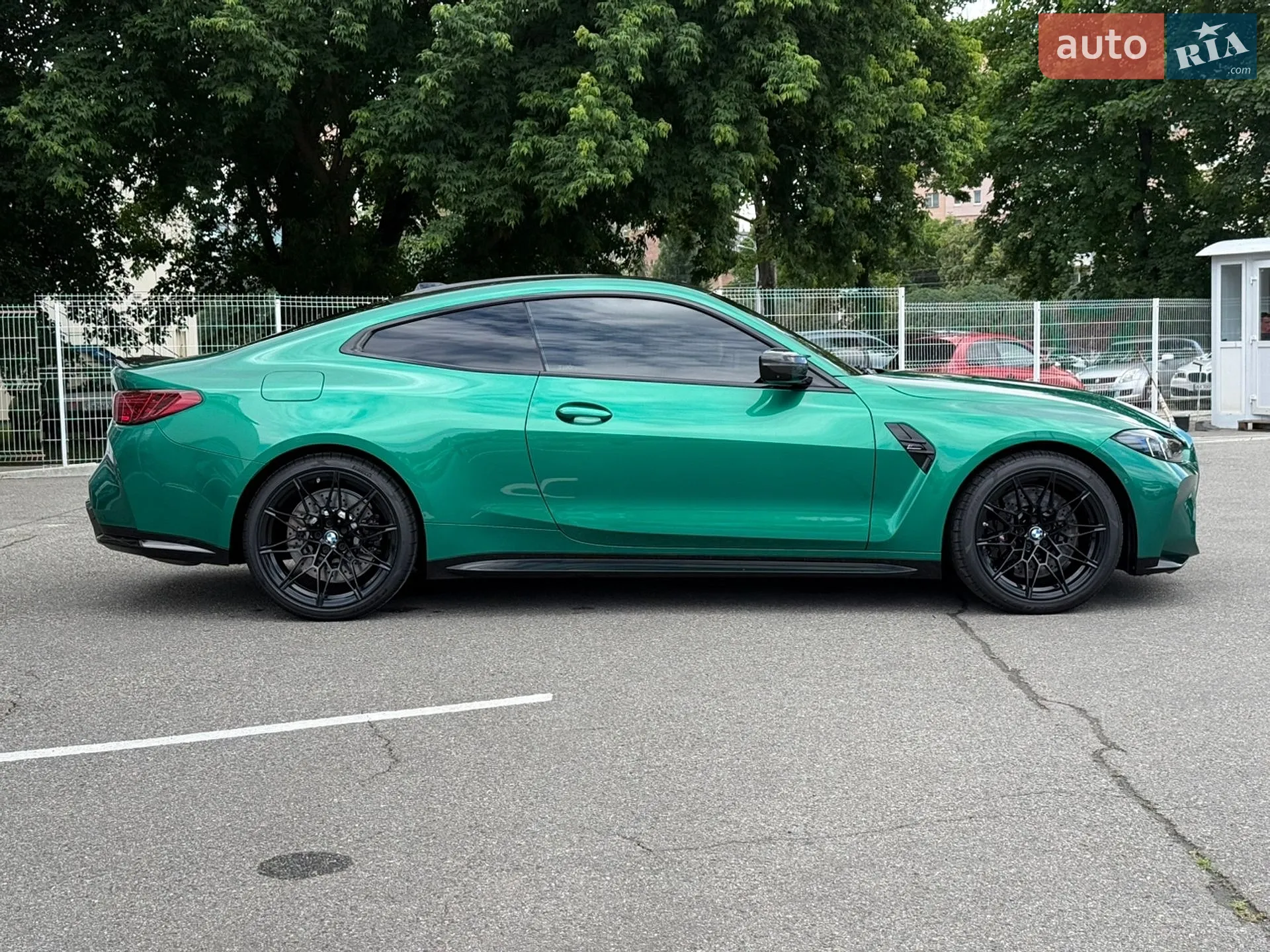 2025 BMW M4 - мініатюра 11