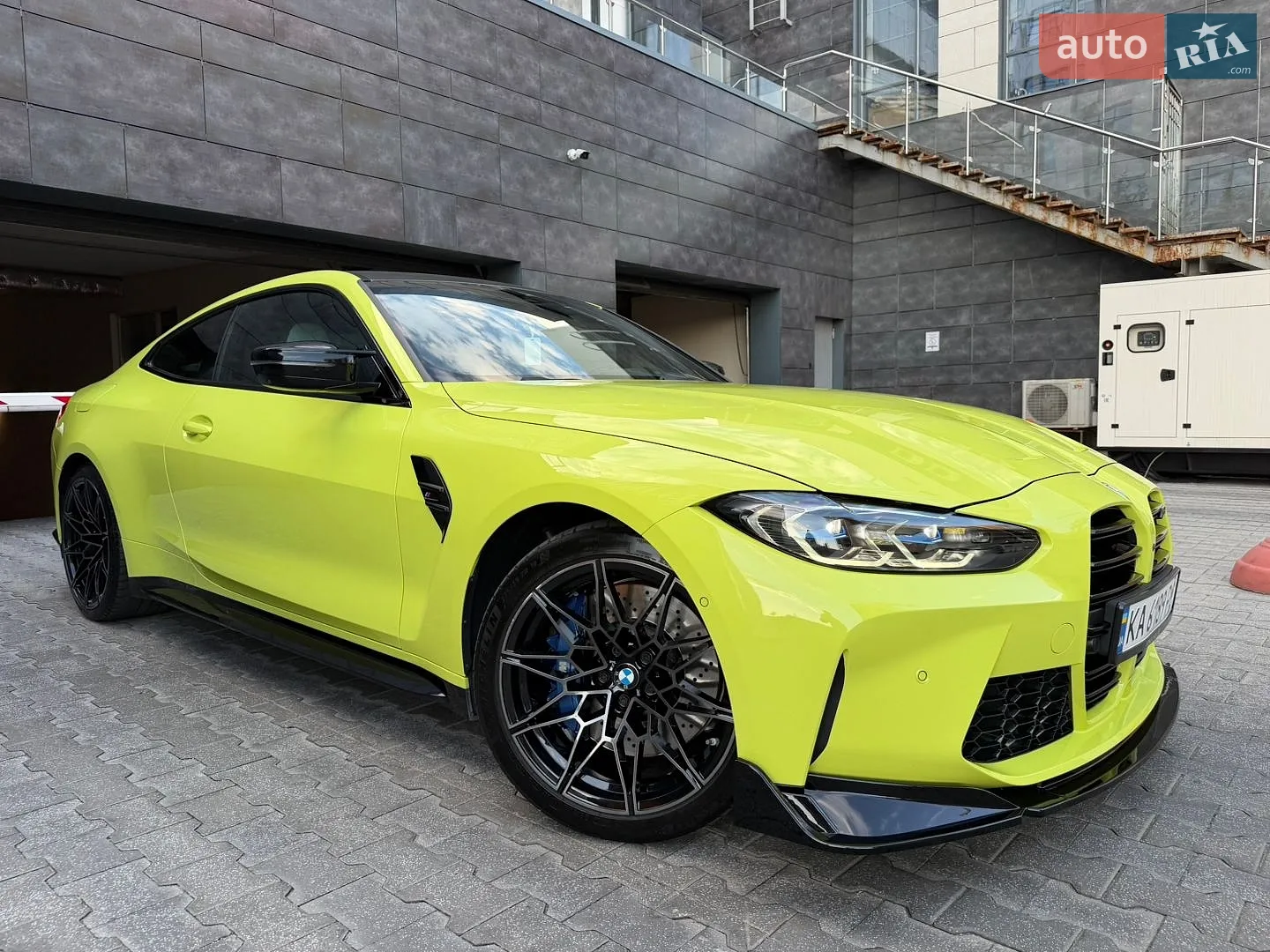 2022 BMW M4 - мініатюра 9