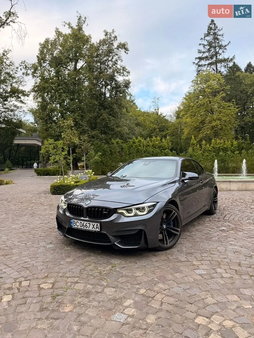 2017 BMW M4 - фото 1