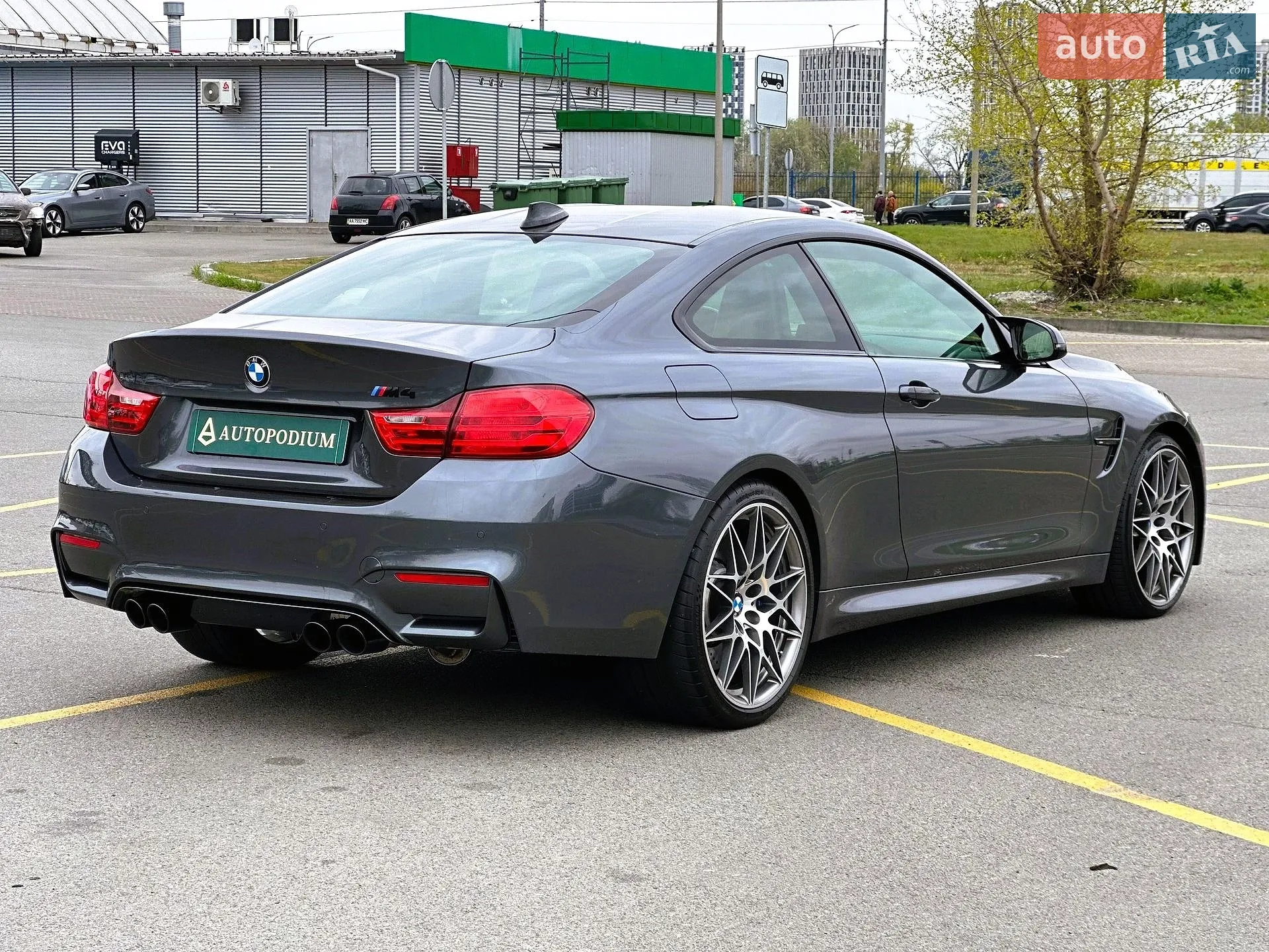 2016 BMW M4 - мініатюра 6