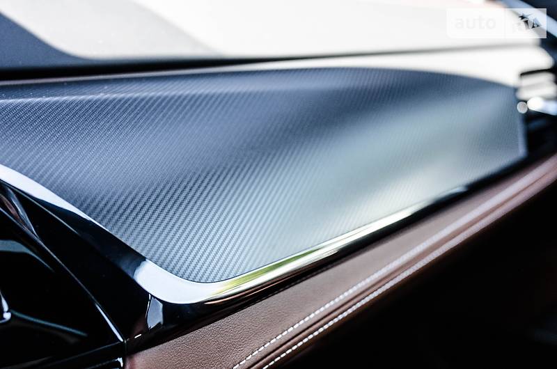 Седан BMW M5 2018 в Києві