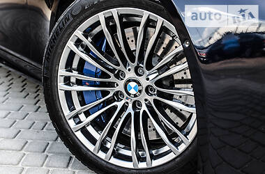 Седан BMW M5 2012 в Киеве