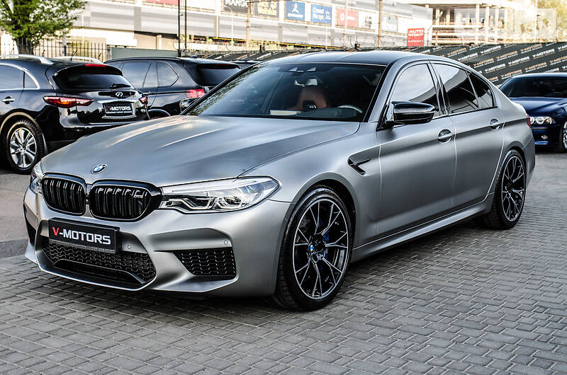 Седан BMW M5 2019 в Києві