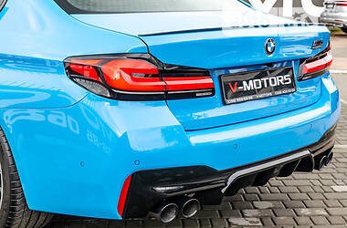 Седан BMW M5 2020 в 