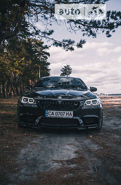 Седан BMW M5 2013 в Дніпрі