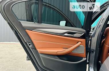 Седан BMW M5 2021 в 