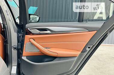 Седан BMW M5 2021 в 
