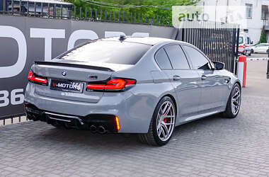 Седан BMW M5 2018 в 