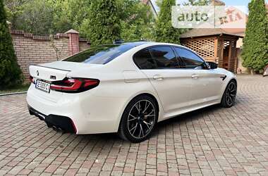 Седан BMW M5 2020 в 