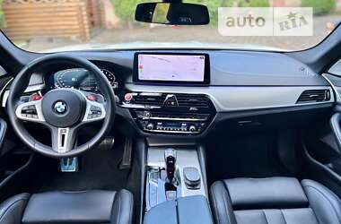 Седан BMW M5 2020 в 