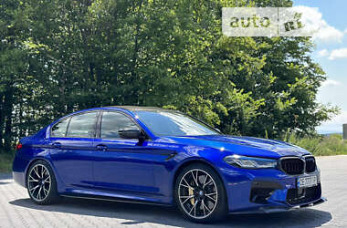 Седан BMW M5 2019 в 