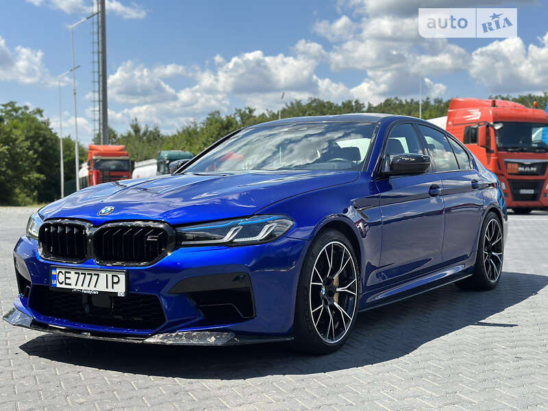 Седан BMW M5 2019 в 