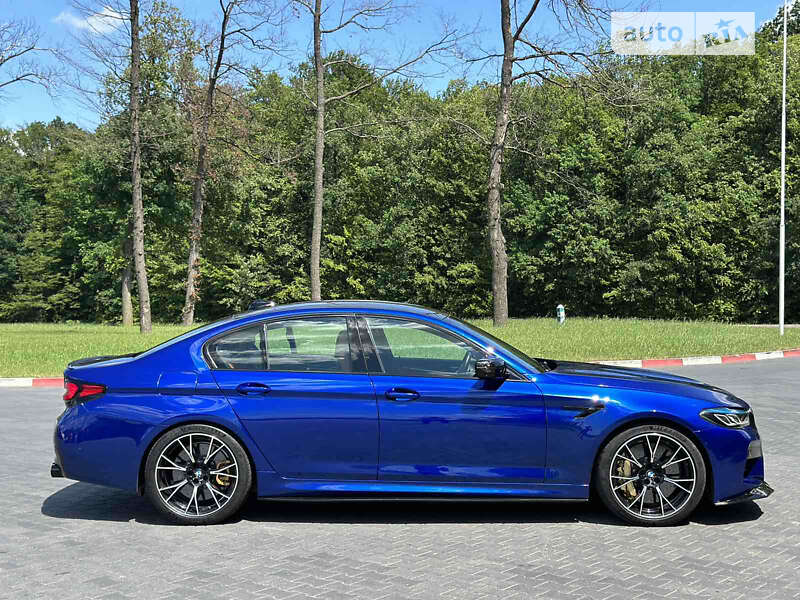 Седан BMW M5 2019 в Чернівцях