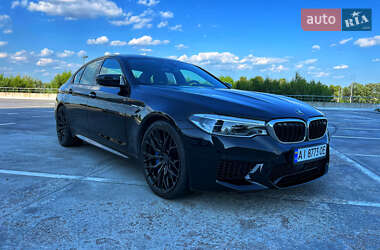 Седан BMW M5 2020 в Киеве