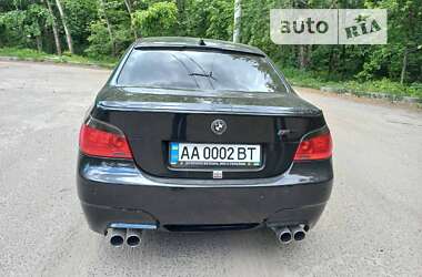Седан BMW M5 2006 в Киеве