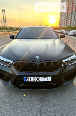 Седан BMW M5 2019 в Киеве