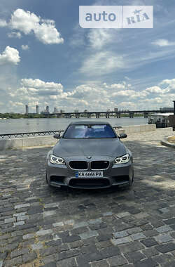 Седан BMW M5 2014 в Києві