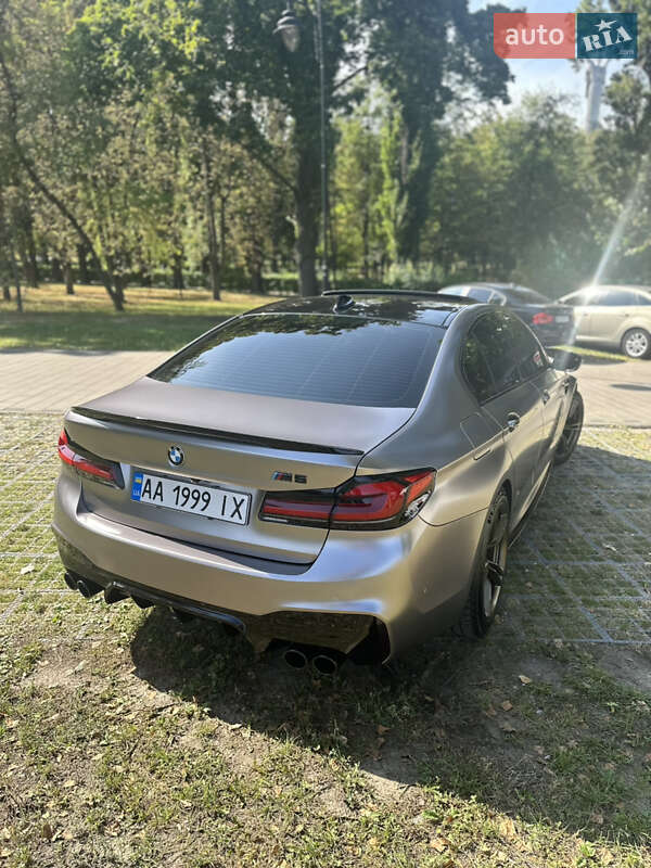 Седан BMW M5 2018 в Києві