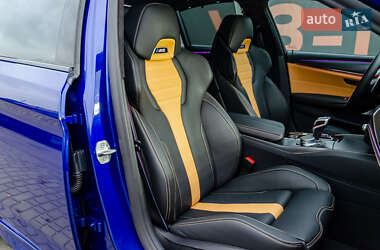 Седан BMW M5 2021 в 