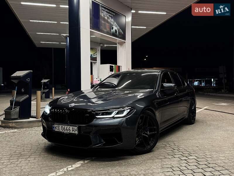Седан BMW M5 2018 в Днепре