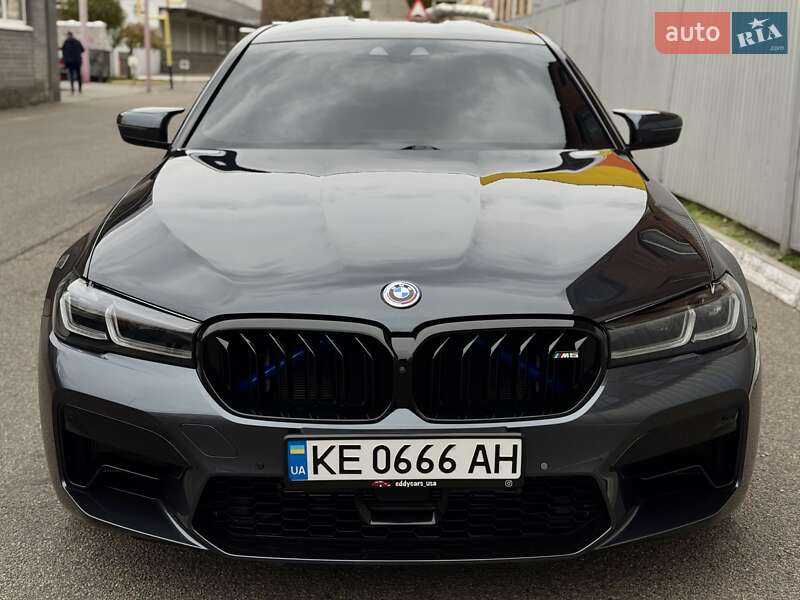 Седан BMW M5 2018 в Днепре