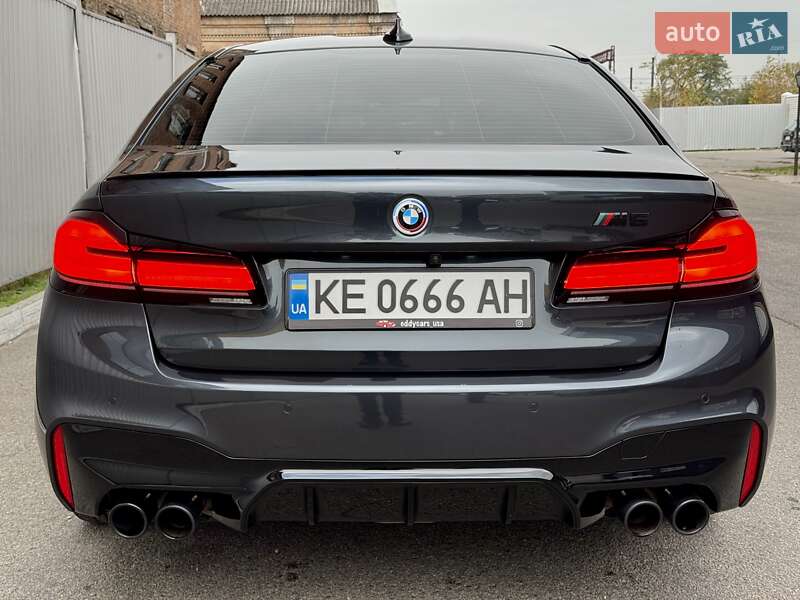 Седан BMW M5 2018 в Днепре