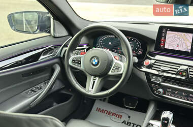 Седан BMW M5 2023 в 