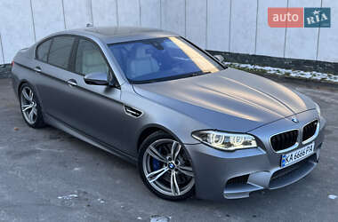 Седан BMW M5 2014 в Киеве