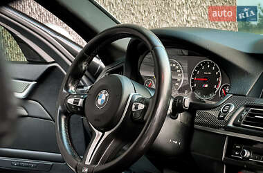 Седан BMW M5 2011 в Виноградове