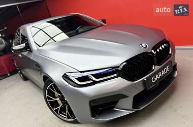Седан BMW M5 2020 в 