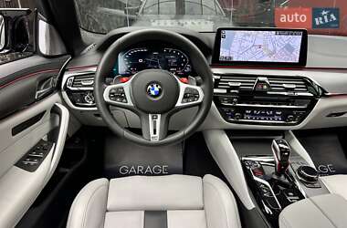 Седан BMW M5 2020 в 