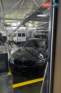 Седан BMW M5 2019 в 